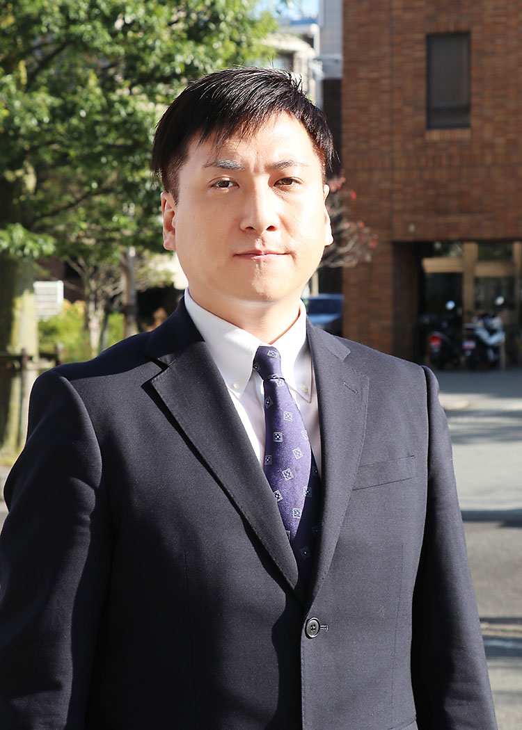 はたらくおうちスタッフ平野勝禎お仕事シーン