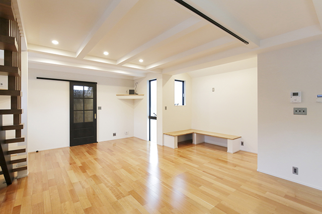 不動産 投資 副業 にあたる 内観